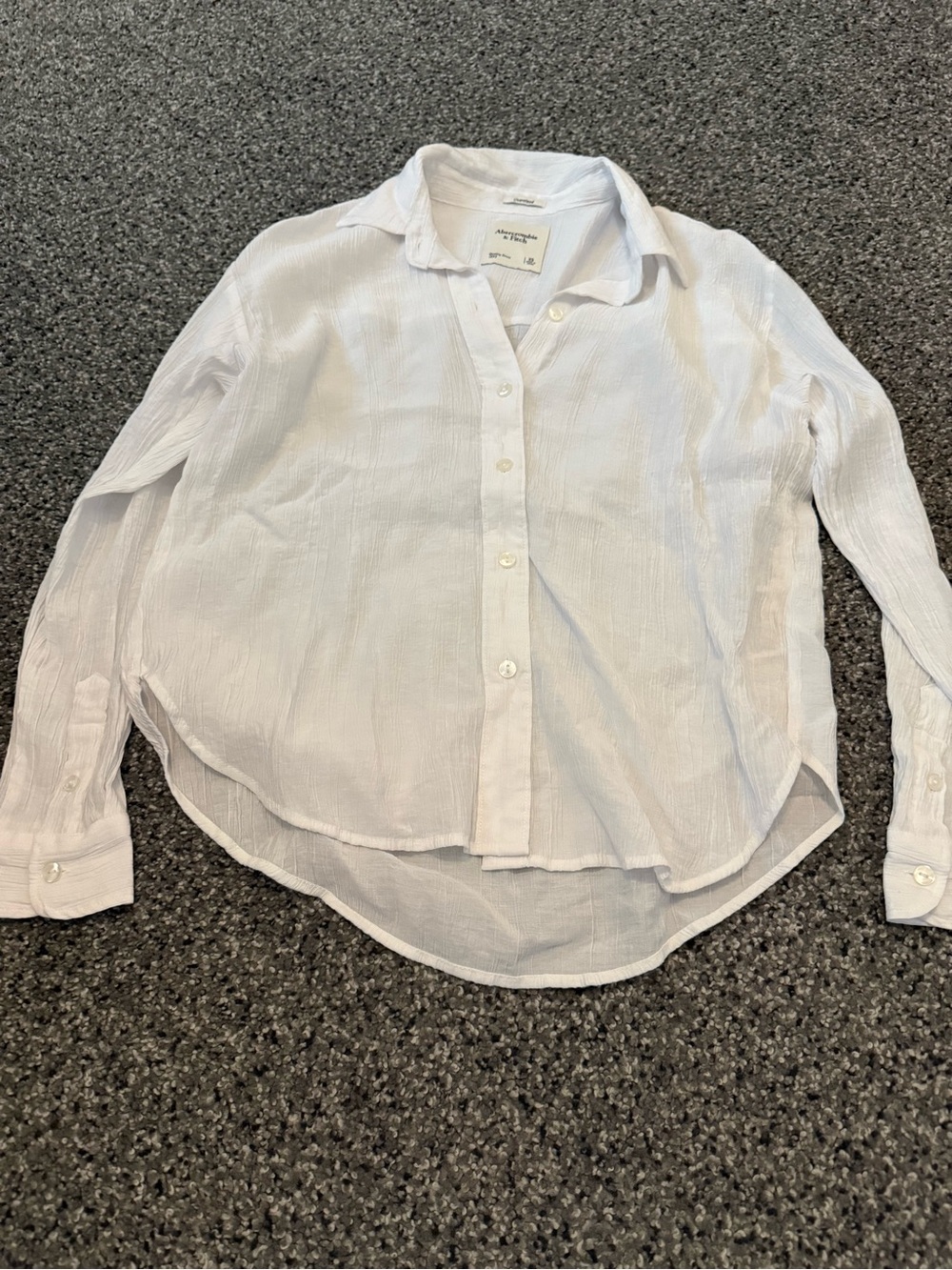 Abercrombie & Fitch White Lightweight Casual Button-Down Shirt